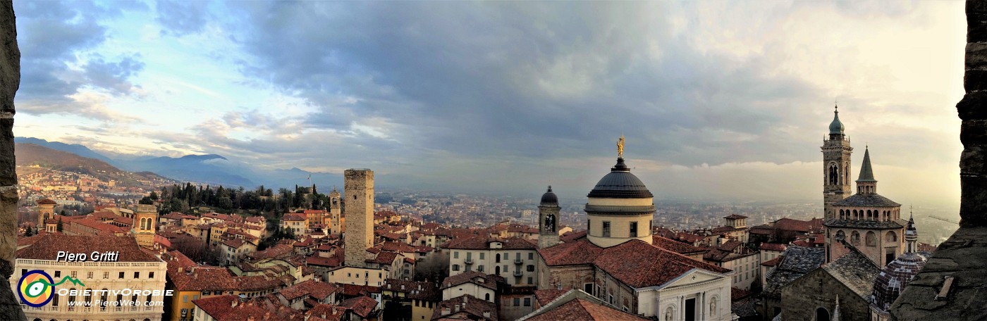 05 Dal Campanone  vista su Citta Alta.jpg